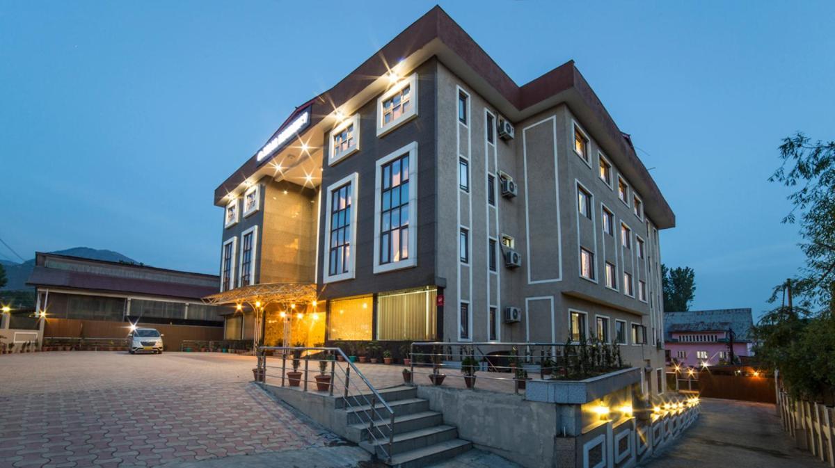 Solar Residency, Srinagar Hotel Exterior photo